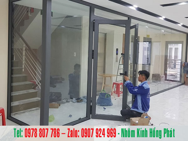 sửa cửa nhôm kính quận 7